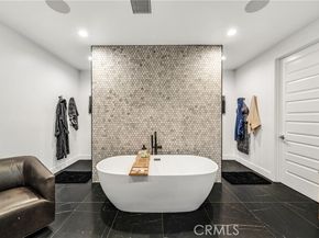 20431 W Windsor Lane, Porter Ranch (los Angeles) CA 91326