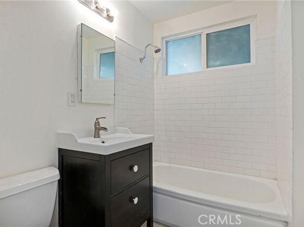 19233 Napa, Northridge (los Angeles) CA 91324