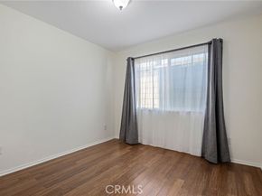 19233 Napa, Northridge (los Angeles) CA 91324