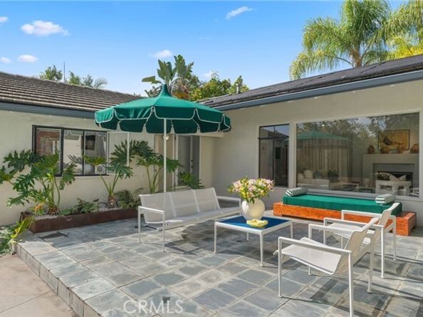 2240 N New Hampshire Avenue, Los Angeles CA 90027