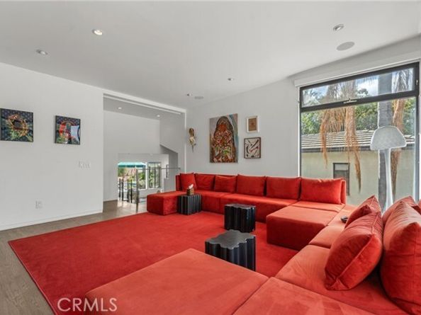 2240 N New Hampshire Avenue, Los Angeles CA 90027