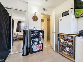 14520 Plummer St. 21, Panorama City (los Angeles) CA 91402