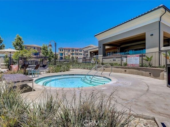 302 Limestone, Lake Forest (el Toro) CA 92610