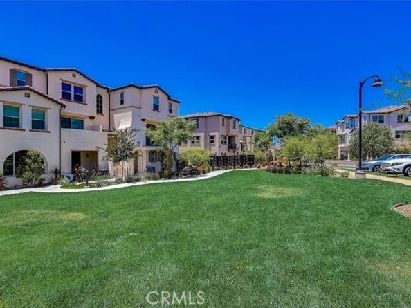 302 Limestone, Lake Forest (el Toro) CA 92610