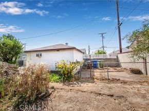 6025 Willowcrest Avenue, North Hollywood (los Angeles) CA 91606