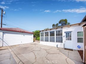 6025 Willowcrest Avenue, North Hollywood (los Angeles) CA 91606