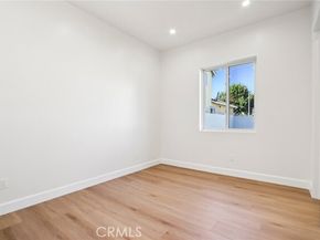 14931 Vose Street, Van Nuys (los Angeles) CA 91405