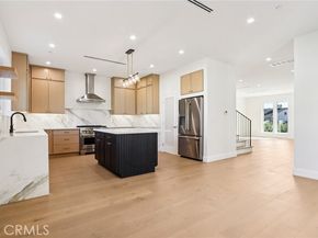 14931 Vose Street, Van Nuys (los Angeles) CA 91405