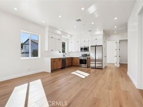 14931 Vose Street, Van Nuys (los Angeles) CA 91405