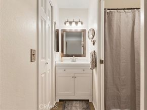 7050 Shoup Ave #225 225, Canoga Park (los Angeles) CA 91303