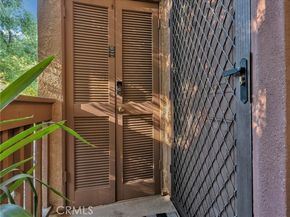 7050 Shoup Ave #225 225, Canoga Park (los Angeles) CA 91303