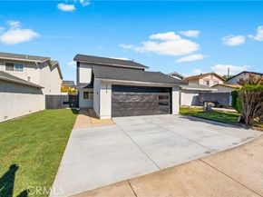 22015 Romar Street, Chatsworth (los Angeles) CA 91311