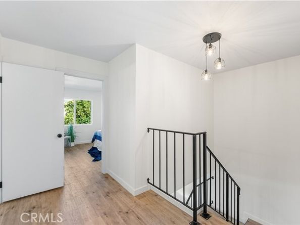 22015 Romar Street, Chatsworth (los Angeles) CA 91311