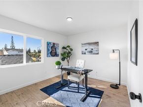 22015 Romar Street, Chatsworth (los Angeles) CA 91311