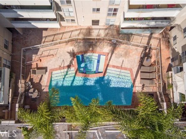 4949 Genesta Avenue 308, Encino (los Angeles) CA 91316