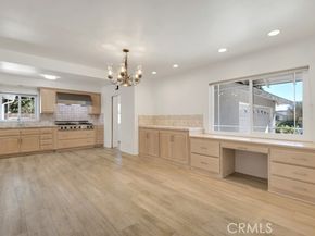 9731 Rathburn, Northridge (los Angeles) CA 91325