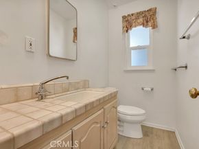 9731 Rathburn, Northridge (los Angeles) CA 91325