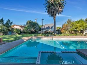 9731 Rathburn, Northridge (los Angeles) CA 91325