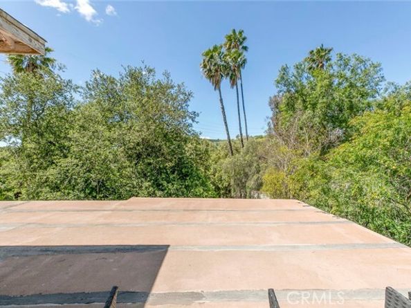 10058 Sunland Boulevard, Sunland (los Angeles) CA 91040