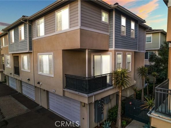 11313 Zapata 6, San Diego CA 92126