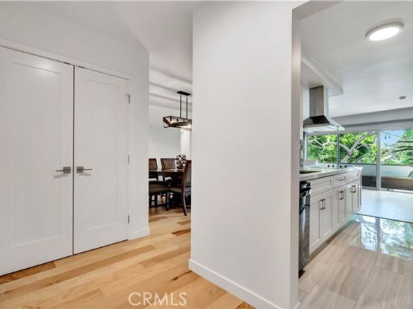 8710 Delgany Avenue 17, Playa Del Rey (los Angeles) CA 90293