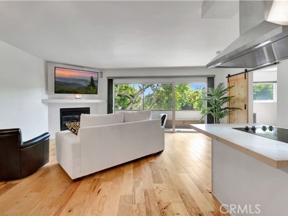 8710 Delgany Avenue 17, Playa Del Rey (los Angeles) CA 90293