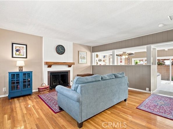11804 Wilkie, Hawthorne CA 90250