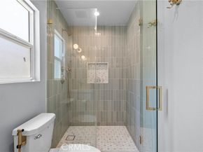 8054 Cedros, Panorama City (los Angeles) CA 91402