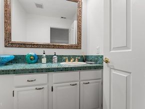 24006 Clarington Drive, West Hills (los Angeles) CA 91304