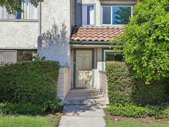9111 Lemona Avenue 10, North Hills (los Angeles) CA 91343