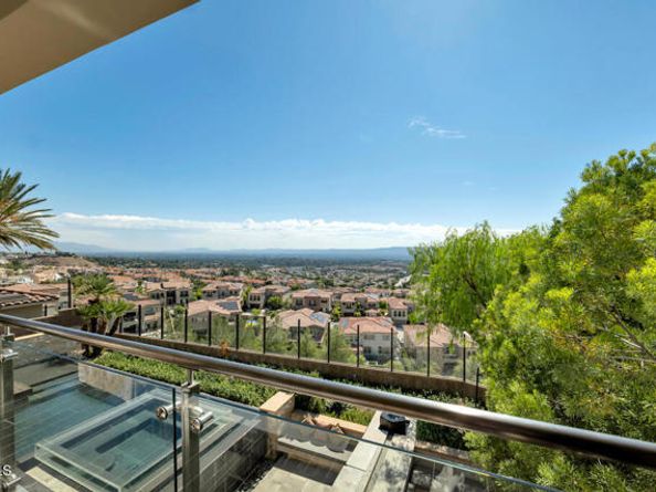 11735 N Manchester Way, Porter Ranch (los Angeles) CA 91326