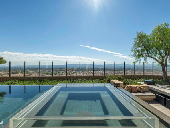 11735 N Manchester Way, Porter Ranch (los Angeles) CA 91326
