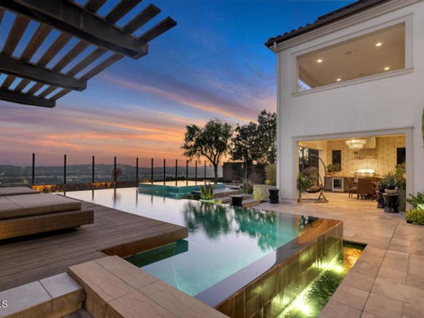 11735 N Manchester Way, Porter Ranch (los Angeles) CA 91326