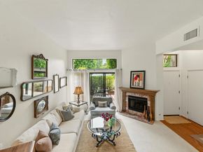 18751 Hatteras Street 13, Tarzana (los Angeles) CA 91356