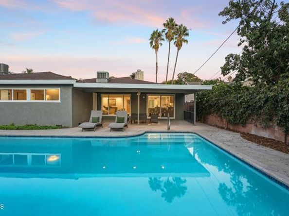 6043 Mary Ellen Avenue, Los Angeles CA 91401