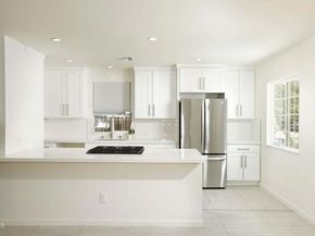 8939 Rhea Avenue, Northridge (los Angeles) CA 91324
