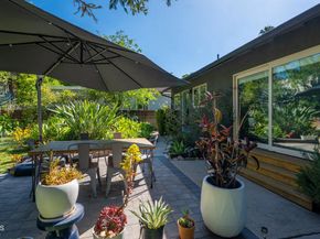 10316 Newhome Avenue, Sunland (los Angeles) CA 91040