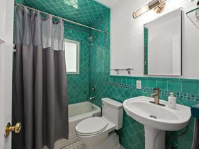 10316 Newhome Avenue, Sunland (los Angeles) CA 91040