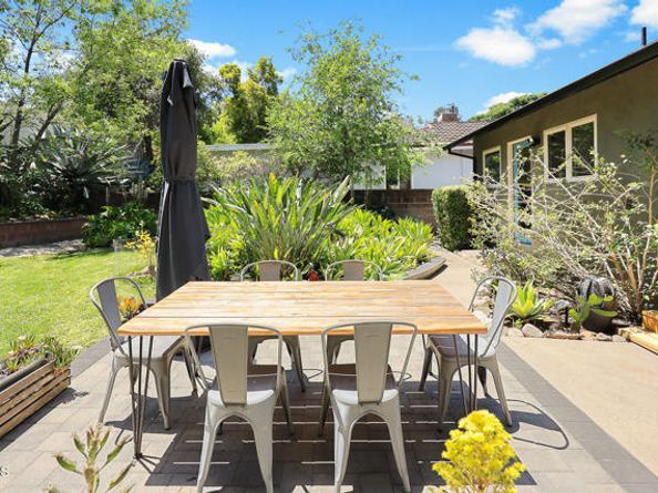 10316 Newhome Avenue, Sunland (los Angeles) CA 91040