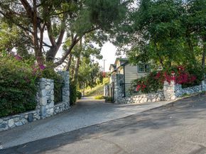 11395 Oro Vista Avenue, Sunland (los Angeles) CA 91040