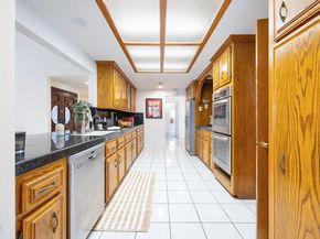 4906 Vicwood Avenue, La Crescenta CA 91214