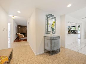 4906 Vicwood Avenue, La Crescenta CA 91214