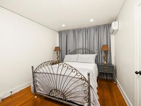 2120 Navarro Avenue, Altadena CA 91001