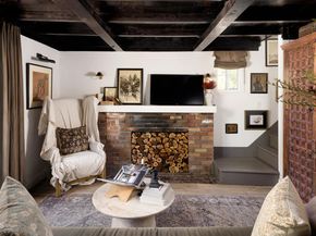 2120 Navarro Avenue, Altadena CA 91001