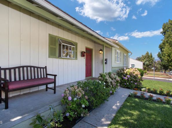10373 Newhome Avenue, Sunland (los Angeles) CA 91040