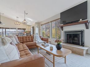11458 Garret Place, Tujunga (los Angeles) CA 91042