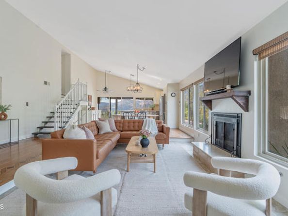11458 Garret Place, Tujunga (los Angeles) CA 91042