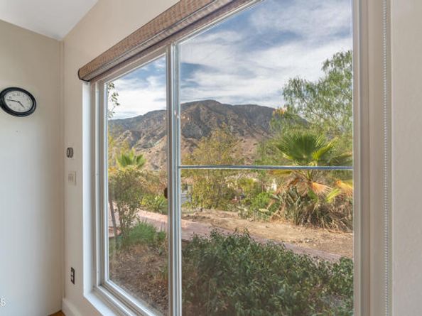 11458 Garret Place, Tujunga (los Angeles) CA 91042