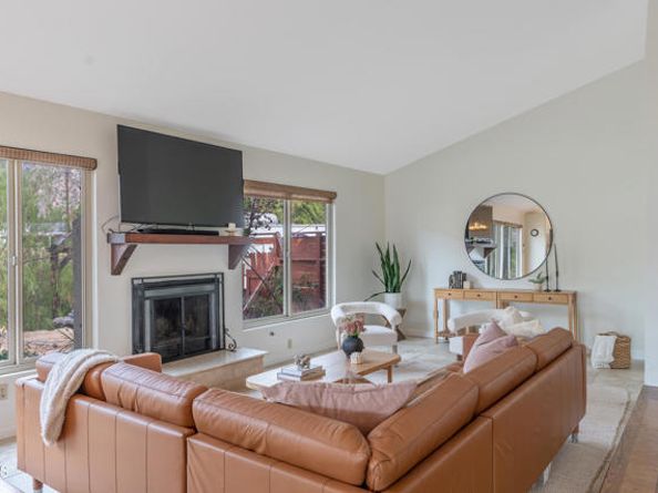 11458 Garret Place, Tujunga (los Angeles) CA 91042