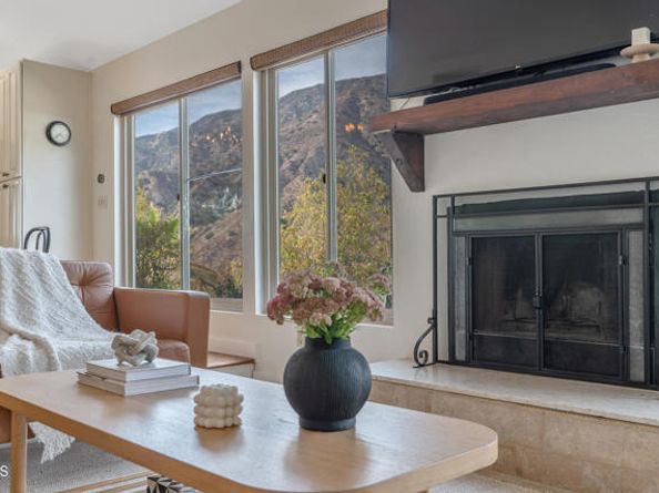 11458 Garret Place, Tujunga (los Angeles) CA 91042